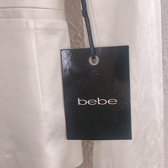 Cream Satin Bebe blazer size 4. NWT. - Picture 4 of 6